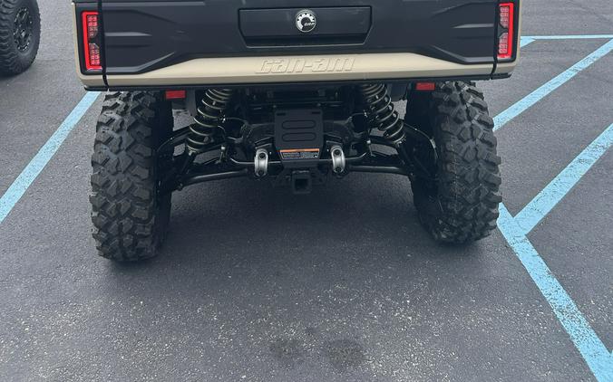 2026 Can-Am Defender Limited HD11