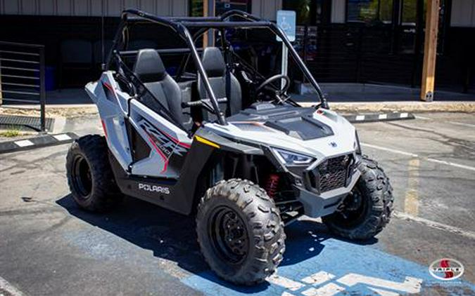 2024 Polaris RZR 200 EFI