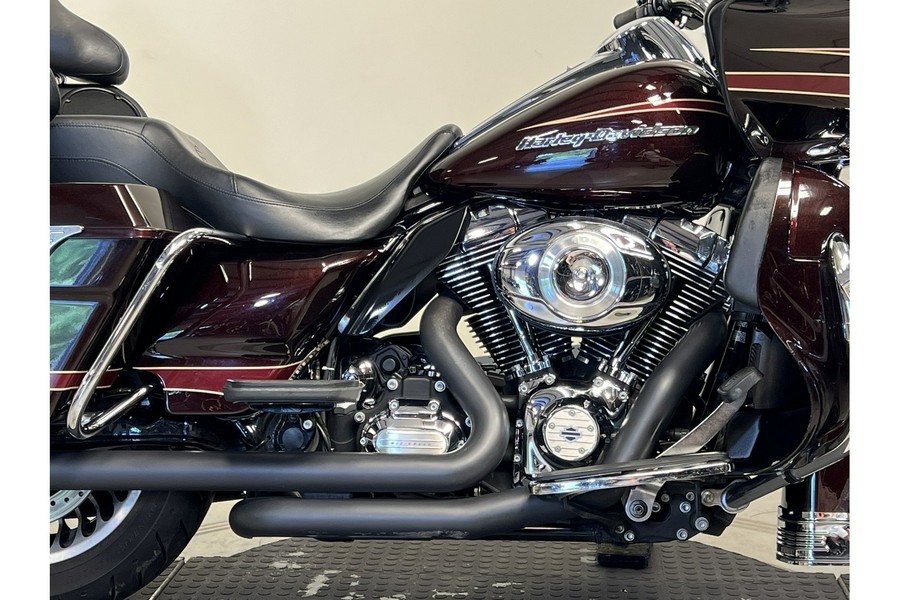 2011 Harley-Davidson® FLTRU Road Glide® Ultra