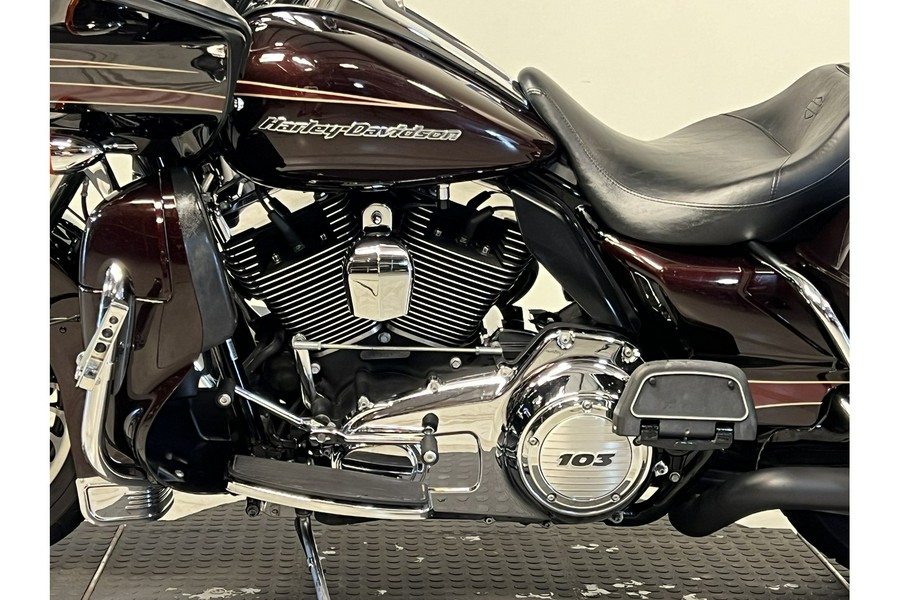 2011 Harley-Davidson® FLTRU Road Glide® Ultra