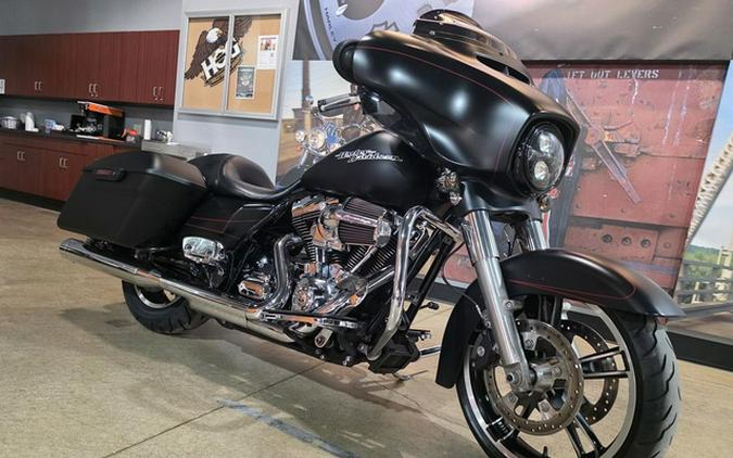 2014 Harley-Davidson FLHXS - Street Glide Special