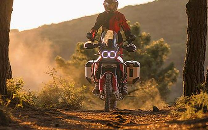 2025 Ducati DesertX Discovery