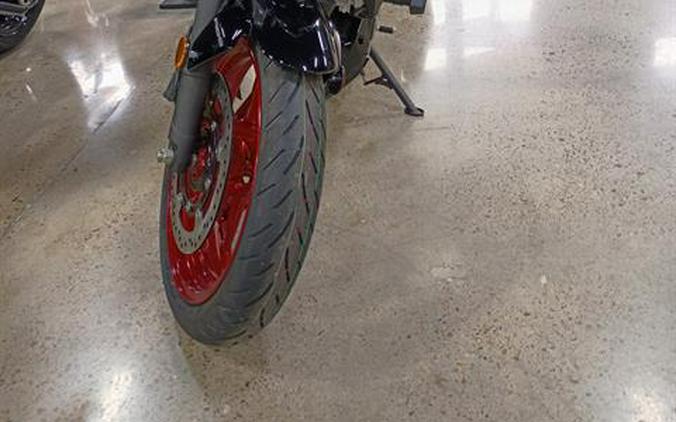 2026 Kawasaki Z500 SE ABS