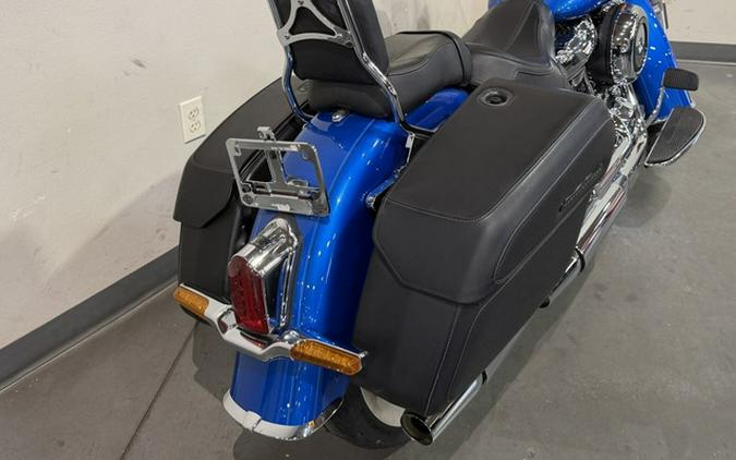 2018 Harley-Davidson Softail FLDE - Deluxe