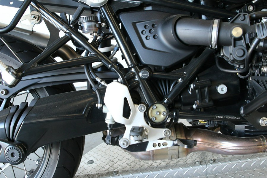 2023 BMW Motorrad R nineT Scrambler