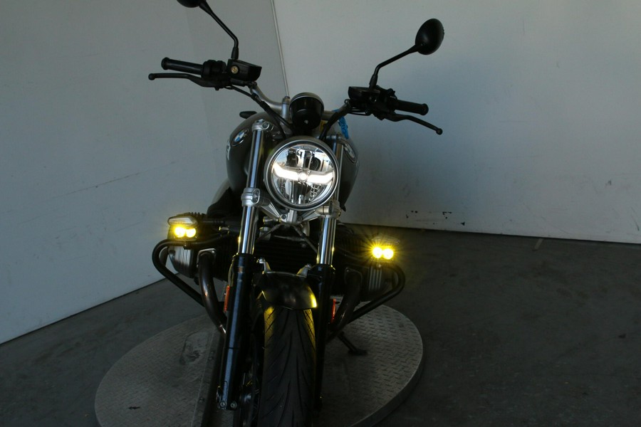 2023 BMW Motorrad R nineT Scrambler