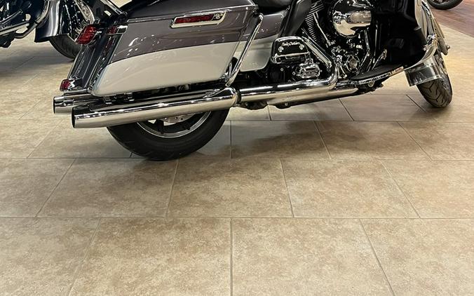 2014 Harley-Davidson® FLHTK Electra Glide® Ultra Limited - Two-Tone