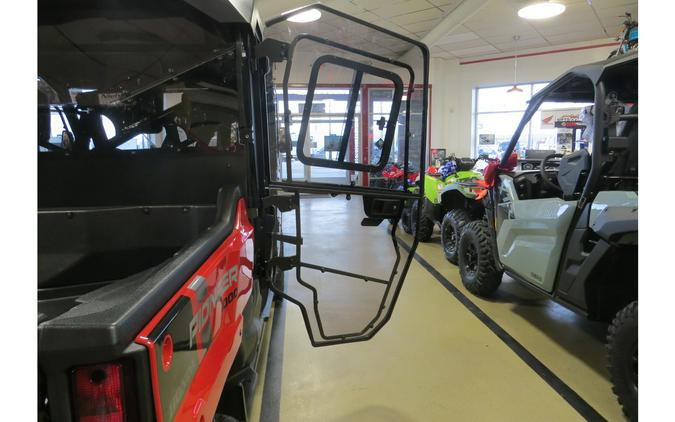 2025 Honda Pioneer 1000-6 Crew Deluxe