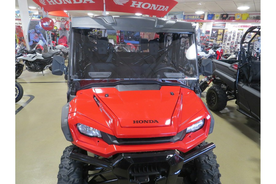 2025 Honda Pioneer 1000-6 Crew Deluxe