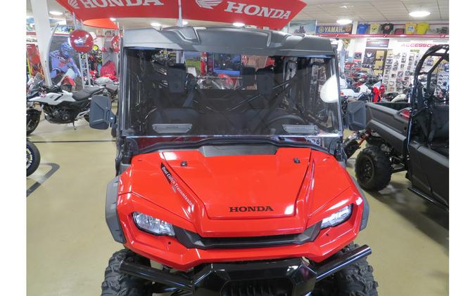 2025 Honda Pioneer 1000-6 Crew Deluxe