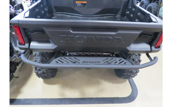 2025 Honda Pioneer 1000-6 Crew Deluxe
