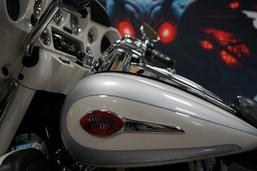 2008 Harley-Davidson CVO™ Screamin' Eagle® Ultra Classic® Electra Glide®