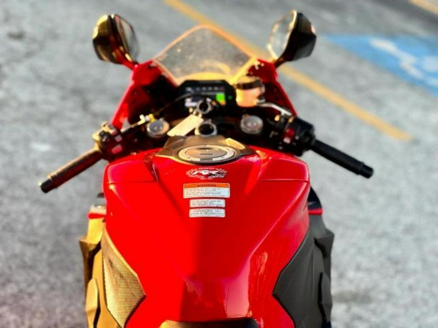 2017 Honda® CBR1000RRH