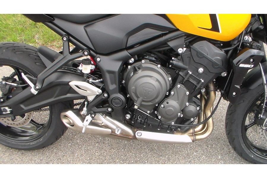 2026 Trident 660 - Triumph