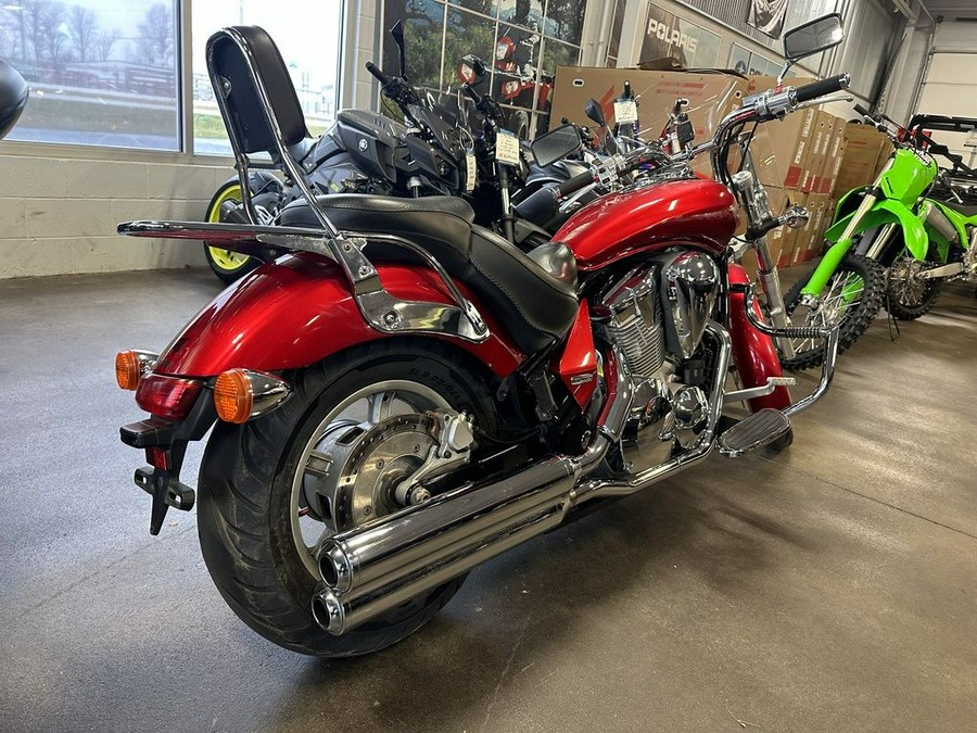 2010 Honda® Sabre (VT1300CS)