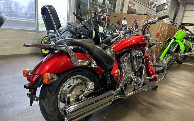 2010 Honda® Sabre (VT1300CS)