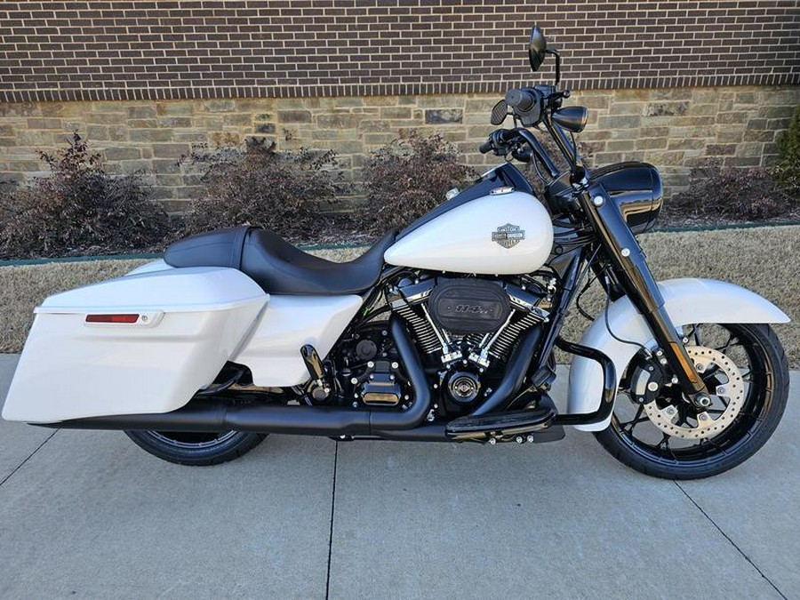 2024 Harley-Davidson® FLHRXS - Road King® Special