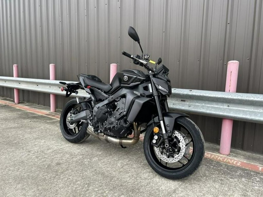 2025 Yamaha MT 09