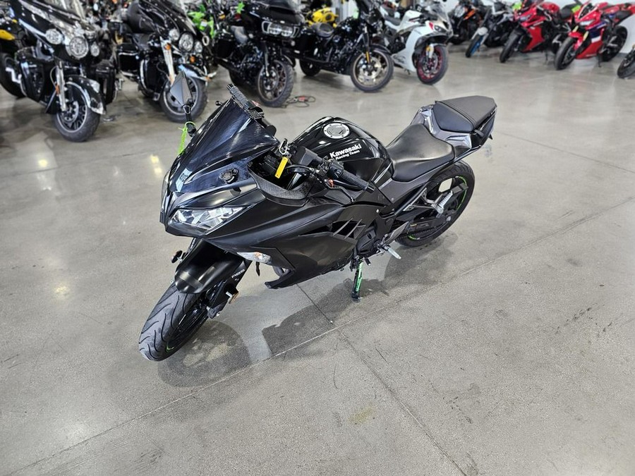 2017 Kawasaki Ninja® 300 ABS KRT Edition