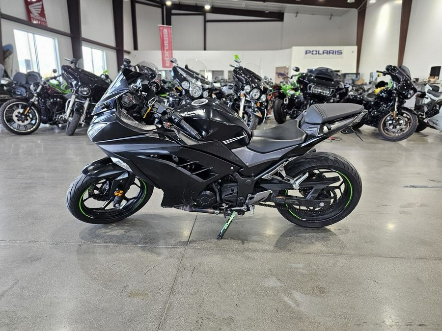 2017 Kawasaki Ninja® 300 ABS KRT Edition