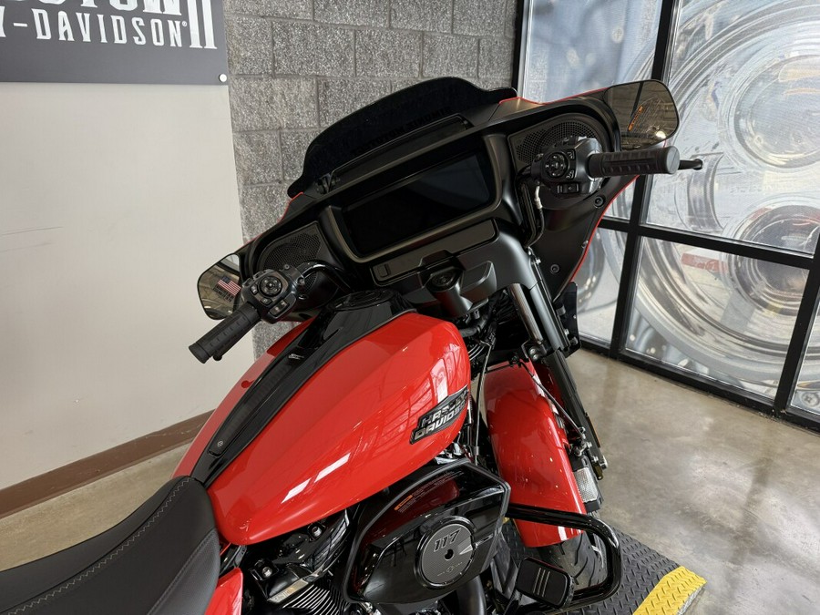 2026 Harley-Davidson® Street Glide® FLHX