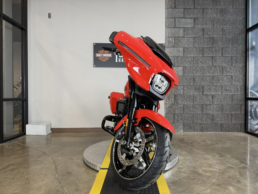 2026 Harley-Davidson® Street Glide® FLHX