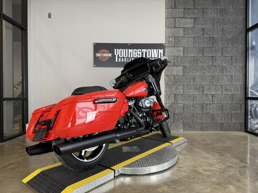 2026 Harley-Davidson® Street Glide® FLHX