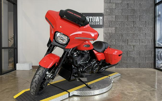 2026 Harley-Davidson® Street Glide® FLHX