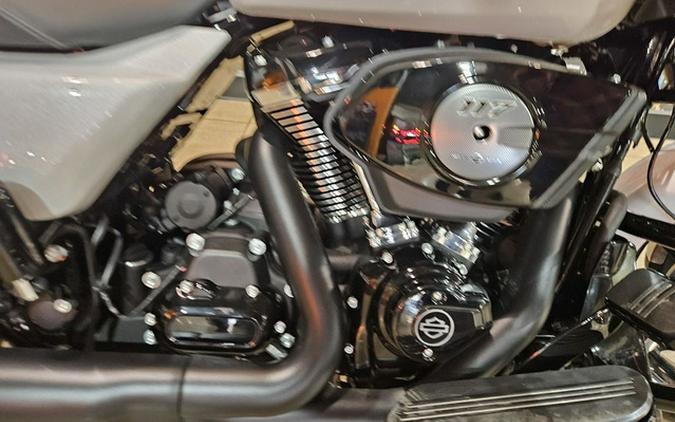 2025 Harley-Davidson FLTRX - Road Glide