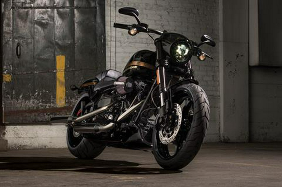 2016 Harley-Davidson CVO™ Pro Street Breakout®