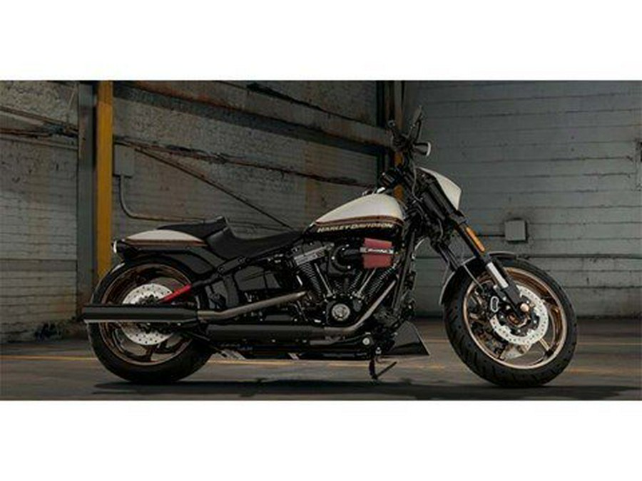 2016 Harley-Davidson CVO™ Pro Street Breakout®