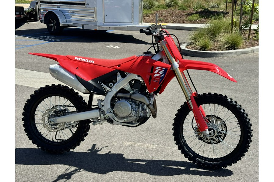 2026 CRF® 450R - Honda