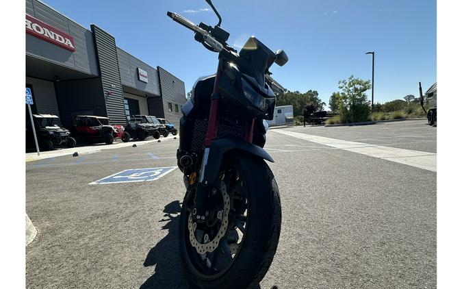 2026 CB750 Hornet E-Clutch - Honda