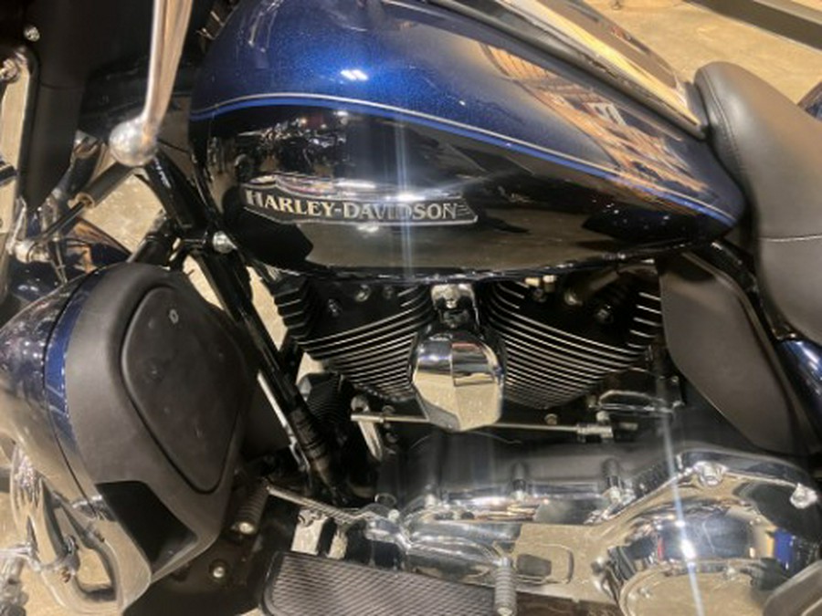 2014 Harley-Davidson TRI-GLIDE ULTRA