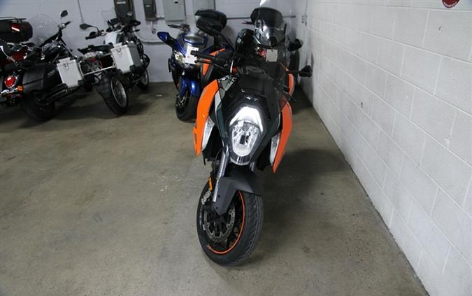 2016 KTM 1290 SUPER DUKE GT