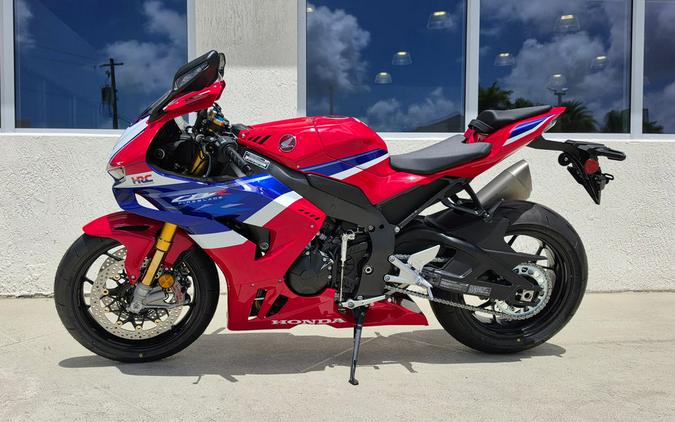2027 Honda® CBR1000RR-R Fireblade SP