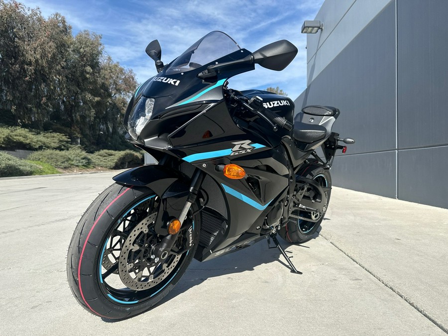 2024 SUZUKI GSX-R1000