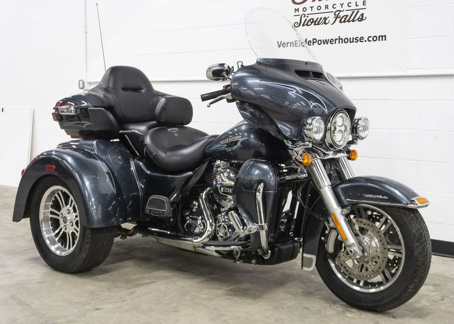 2015 Harley-Davidson® FLHTCUTG - Tri-Glide® Ultra