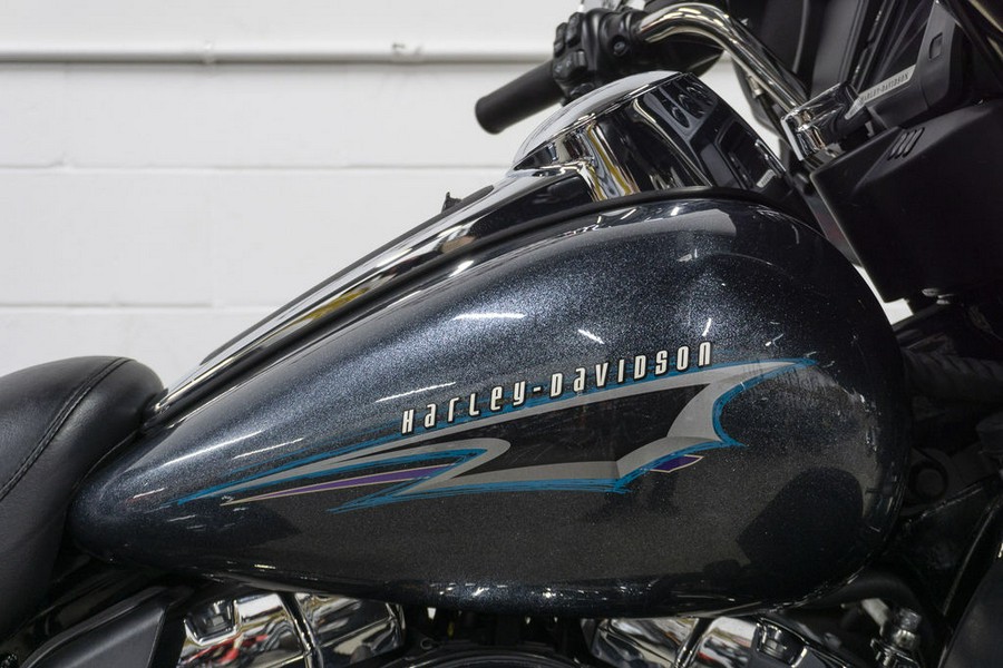 2015 Harley-Davidson® FLHTCUTG - Tri-Glide® Ultra