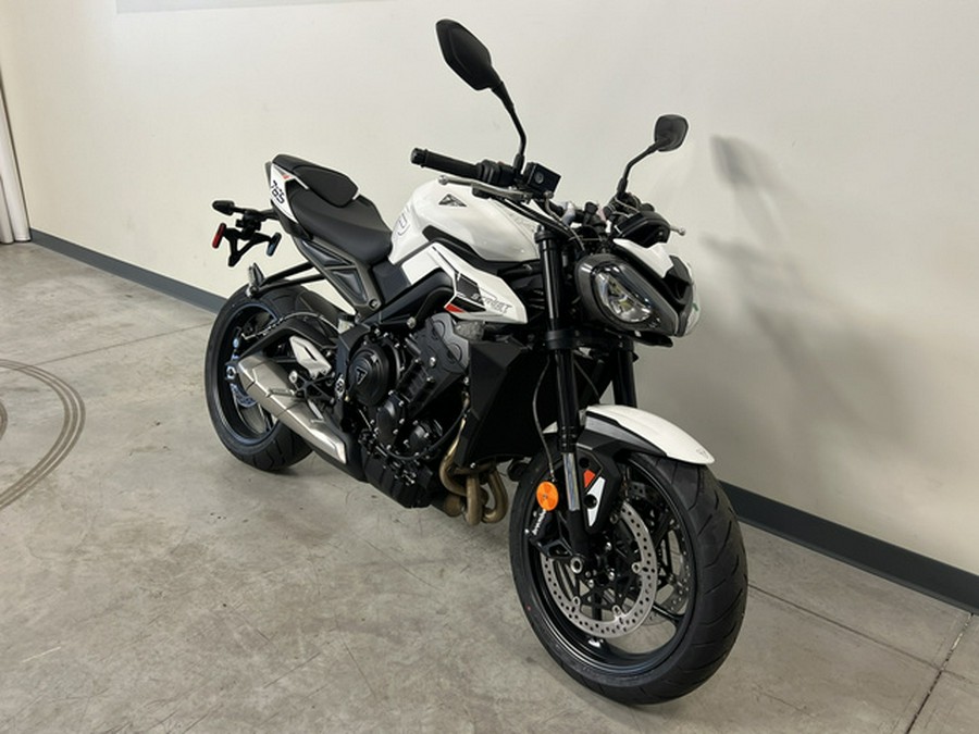 2025 Triumph Street Triple 765 R