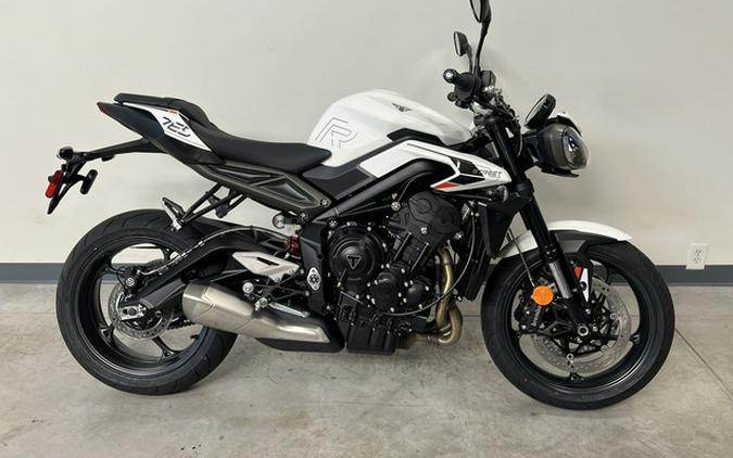 2025 Triumph Street Triple 765 R