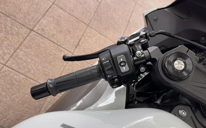 2025 Kawasaki Ninja ZX-6R