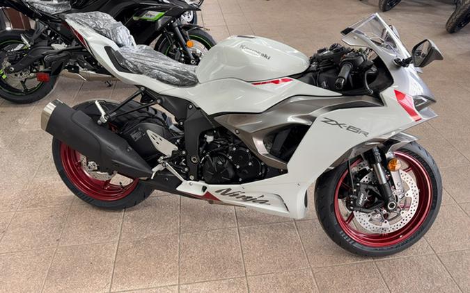 2025 Kawasaki Ninja ZX-6R