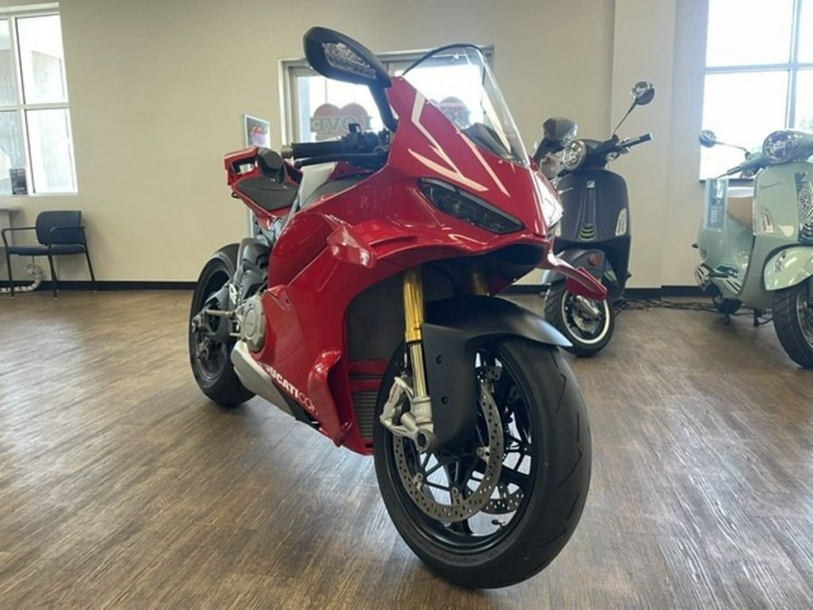 2026 Ducati Panigale V4 R