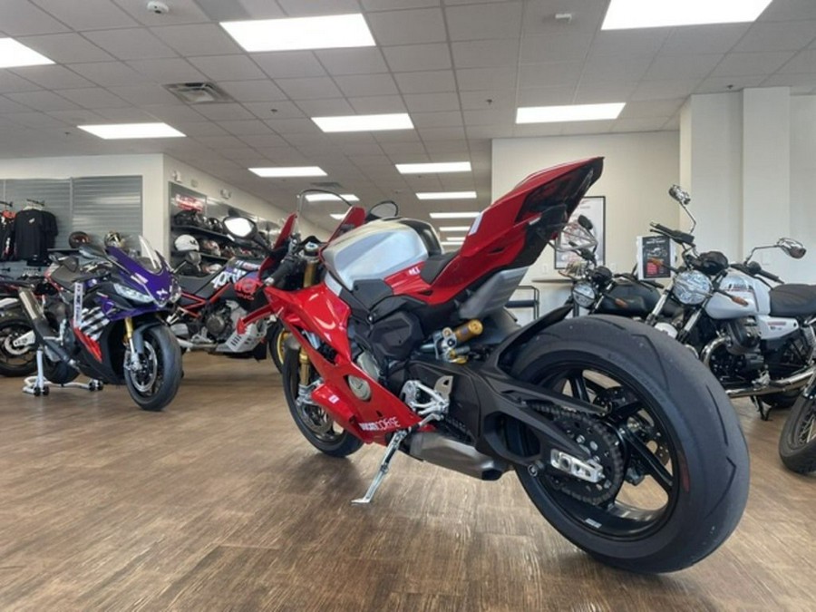 2026 Ducati Panigale V4 R