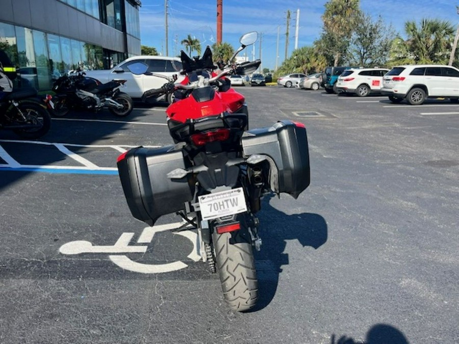 2022 Ducati Multistrada V4S Ducati Red / Alloy Wheels