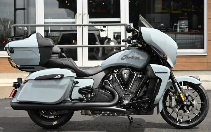 2025 Indian Motorcycle® Roadmaster® PowerPlus Dark Horse® 112 w/PowerBand Storm Gray