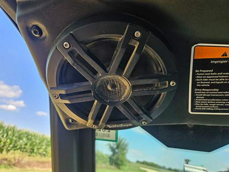 2021 Can-Am Defender Limited HD10