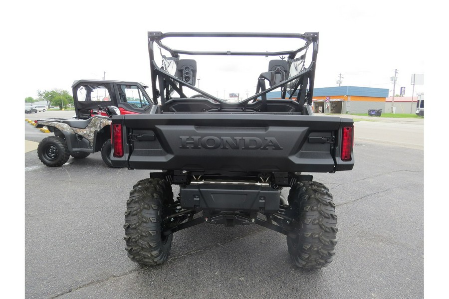 2025 Honda Pioneer 1000 Deluxe