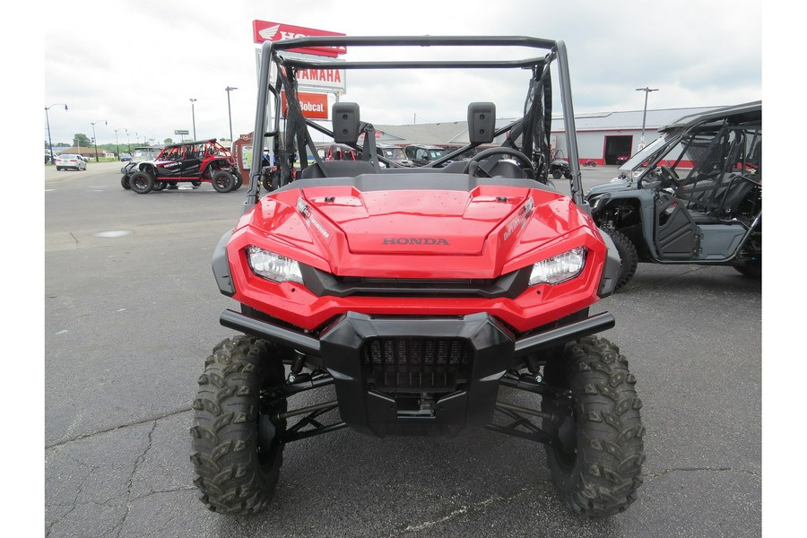 2025 Honda Pioneer 1000 Deluxe
